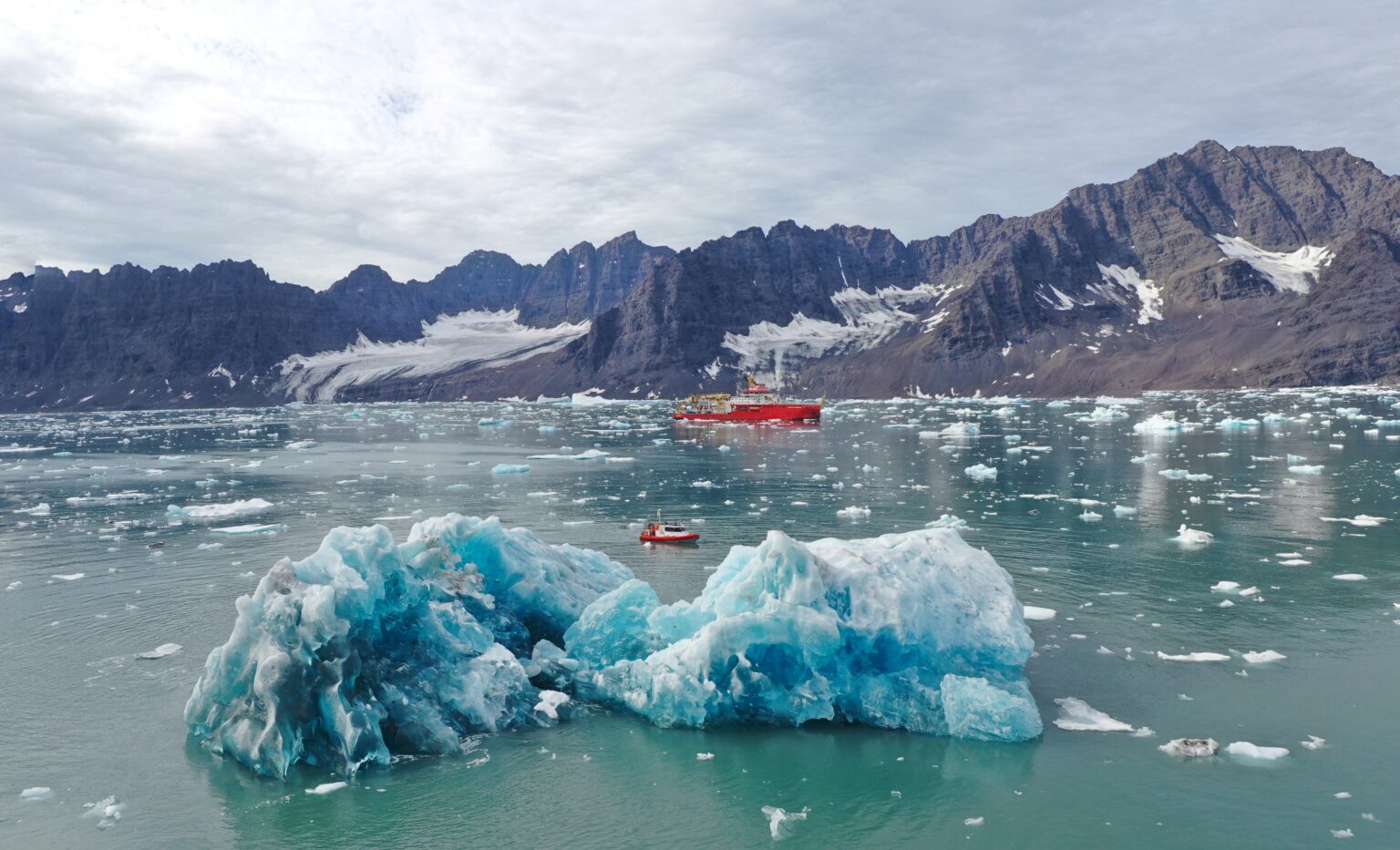 RRS Sir David Attenborough and Erebus in Greenland